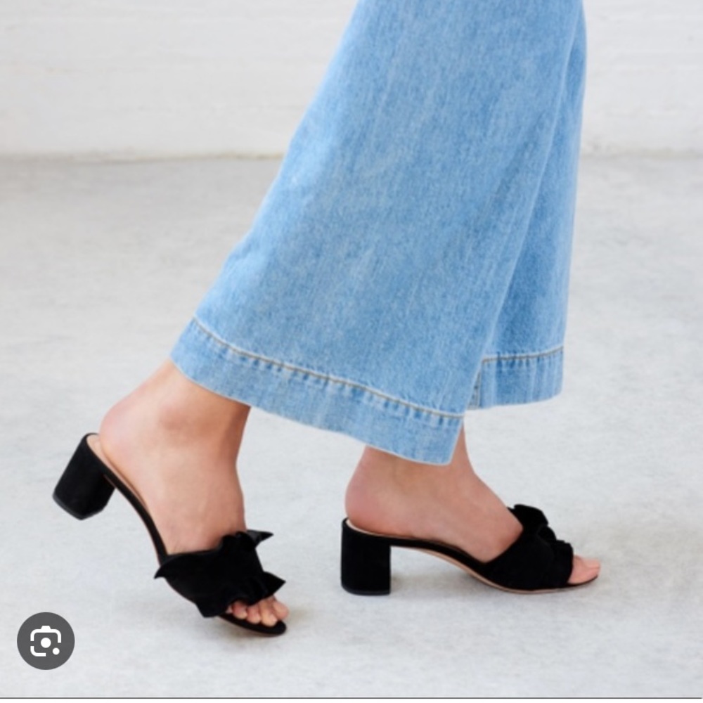 Loeffler Randall Vera Ruffle slides Size 8 1/2